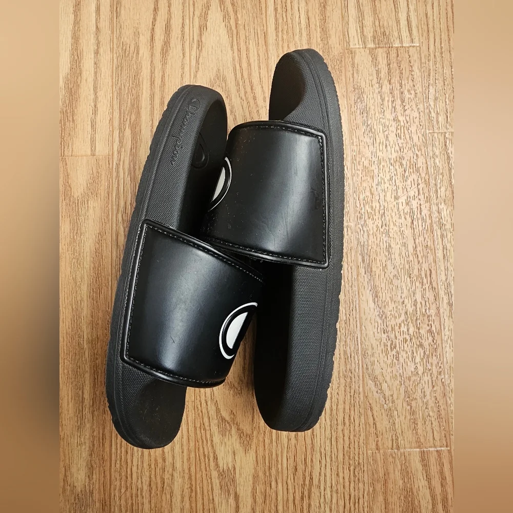 Champion Sandals | Black Slides | Size 1 Youth Unisex
